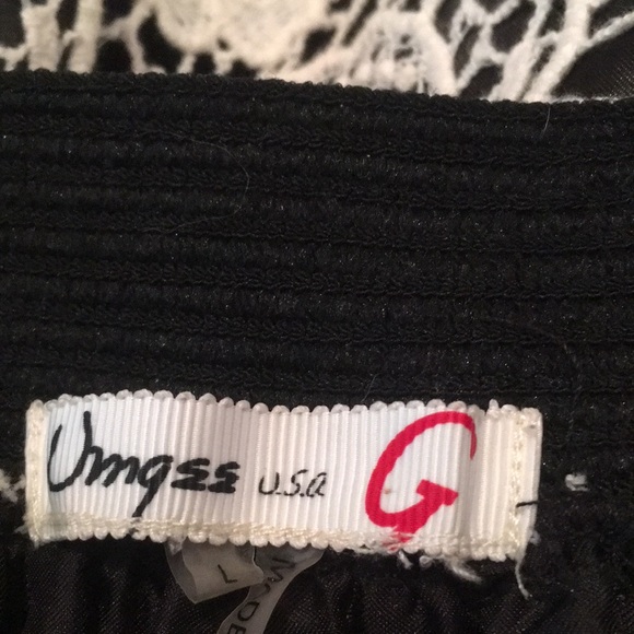 Crochet skirt, with black lining - Picture 2 of 3